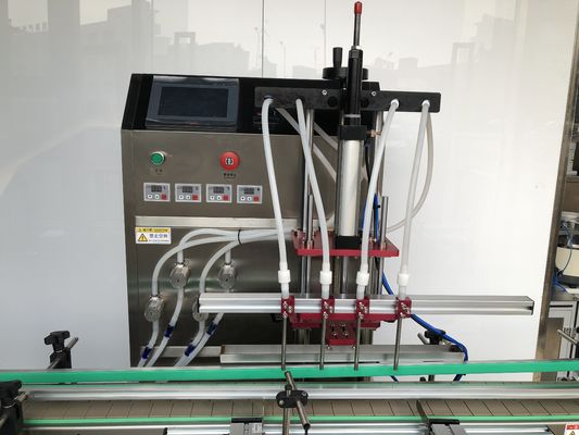 paslanmaz çelikler SUS304 Delek Pompa Doldurma Makinesi Dört Başlı