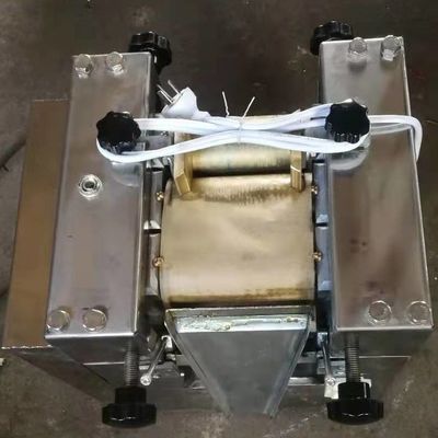 Dudak boyası öğütme makinesi Laboratuvar S65 Üç silindirli öğütme makinesi