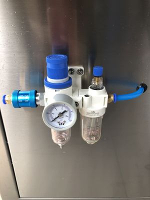 Çift Başlı Makyaj Üssü Doldurma Makinesi ISO Otomatik Doldurma Makineleri