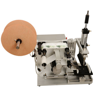 Düz şişe için yarı otomatik kozmetik etiketleme makinesi 750*500*550MM