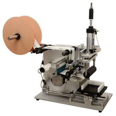 Düz şişe için yarı otomatik kozmetik etiketleme makinesi 750*500*550MM