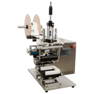 Düz şişe için yarı otomatik kozmetik etiketleme makinesi 750*500*550MM
